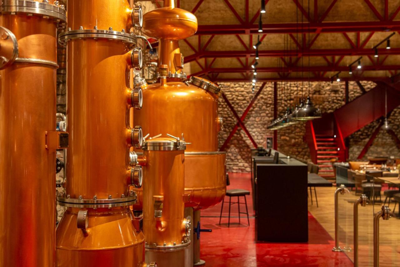 Melesin Distillery Leskovik Esterno foto